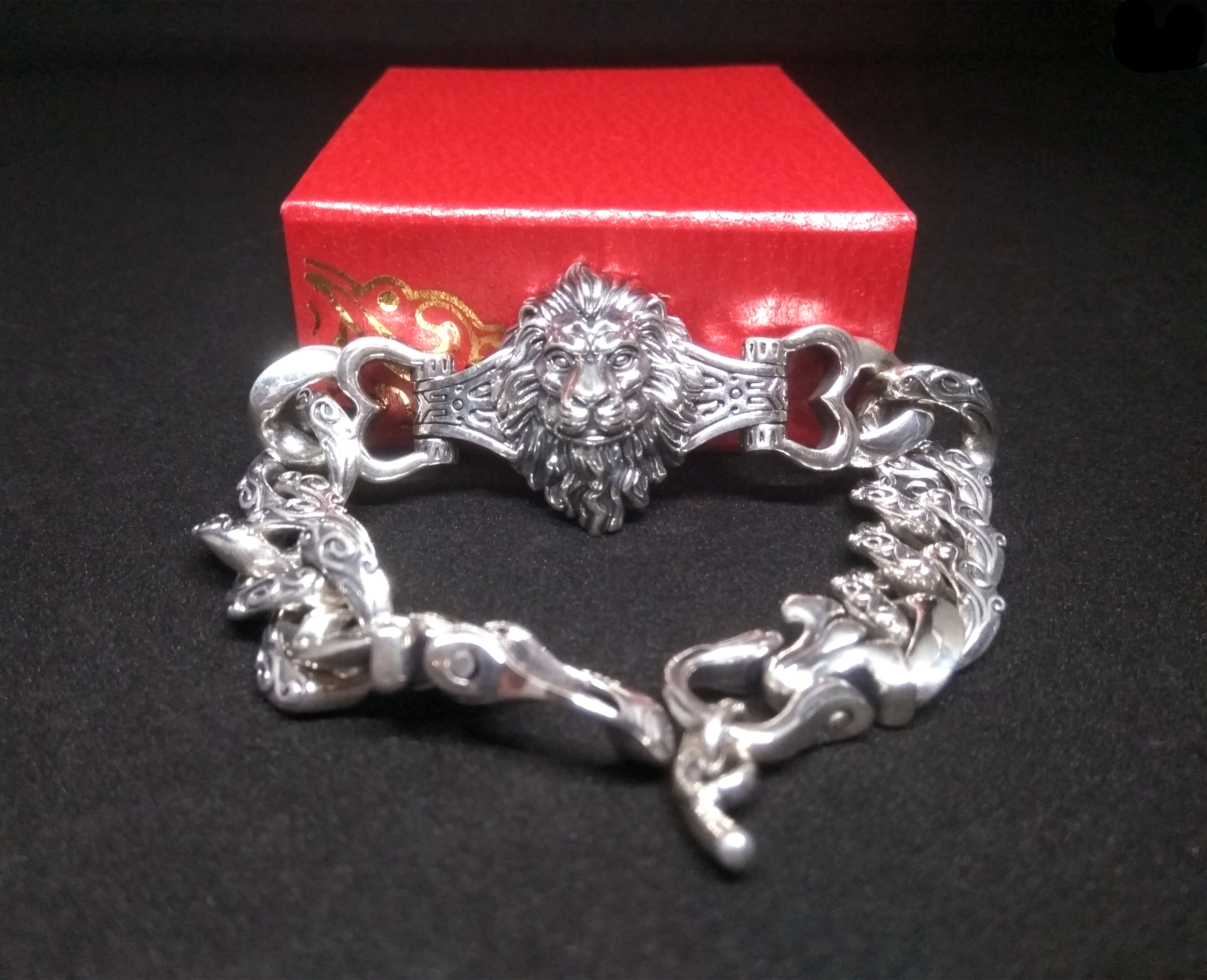 Lion Silver Bracelet (Item No. B0360) Tartaria Onlinestore