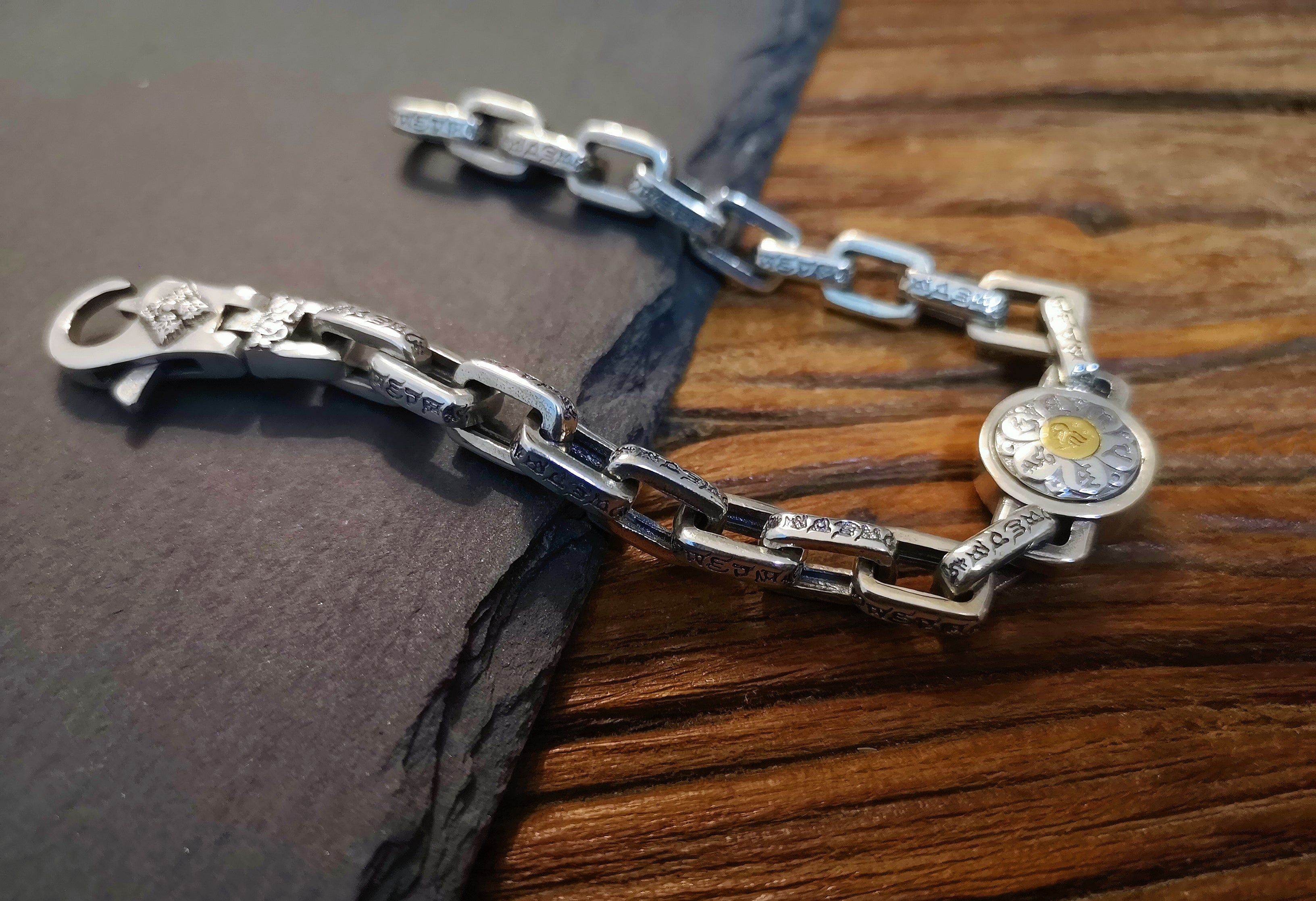 Buddha Silver Bracelet Chain (Item No. B0376) Tartaria Onlinestore