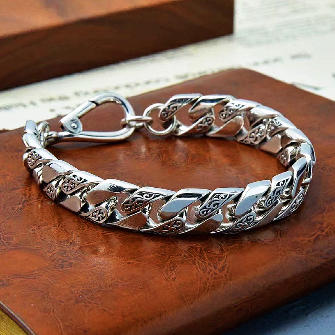 Classy Curb Link Silver Bracelet Chain(Item No. B0551) Tartaria Onlinestore