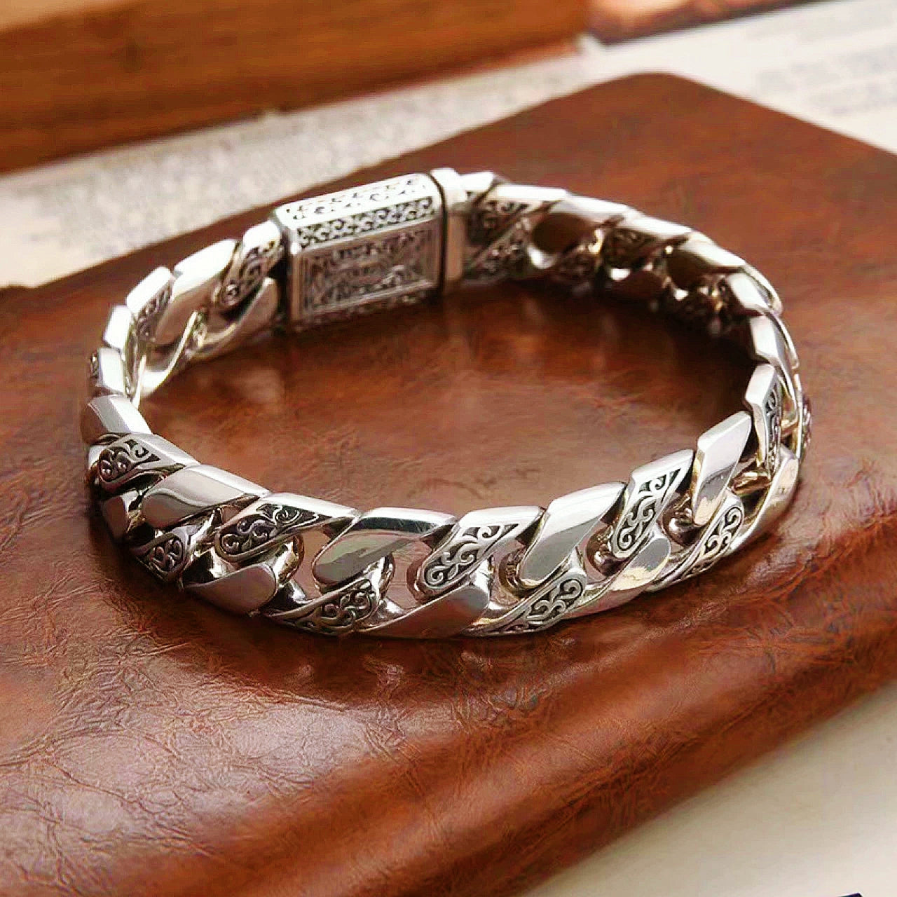 Classy Silver Bracelet (Item No. B0547) Tartaria Onlinestore